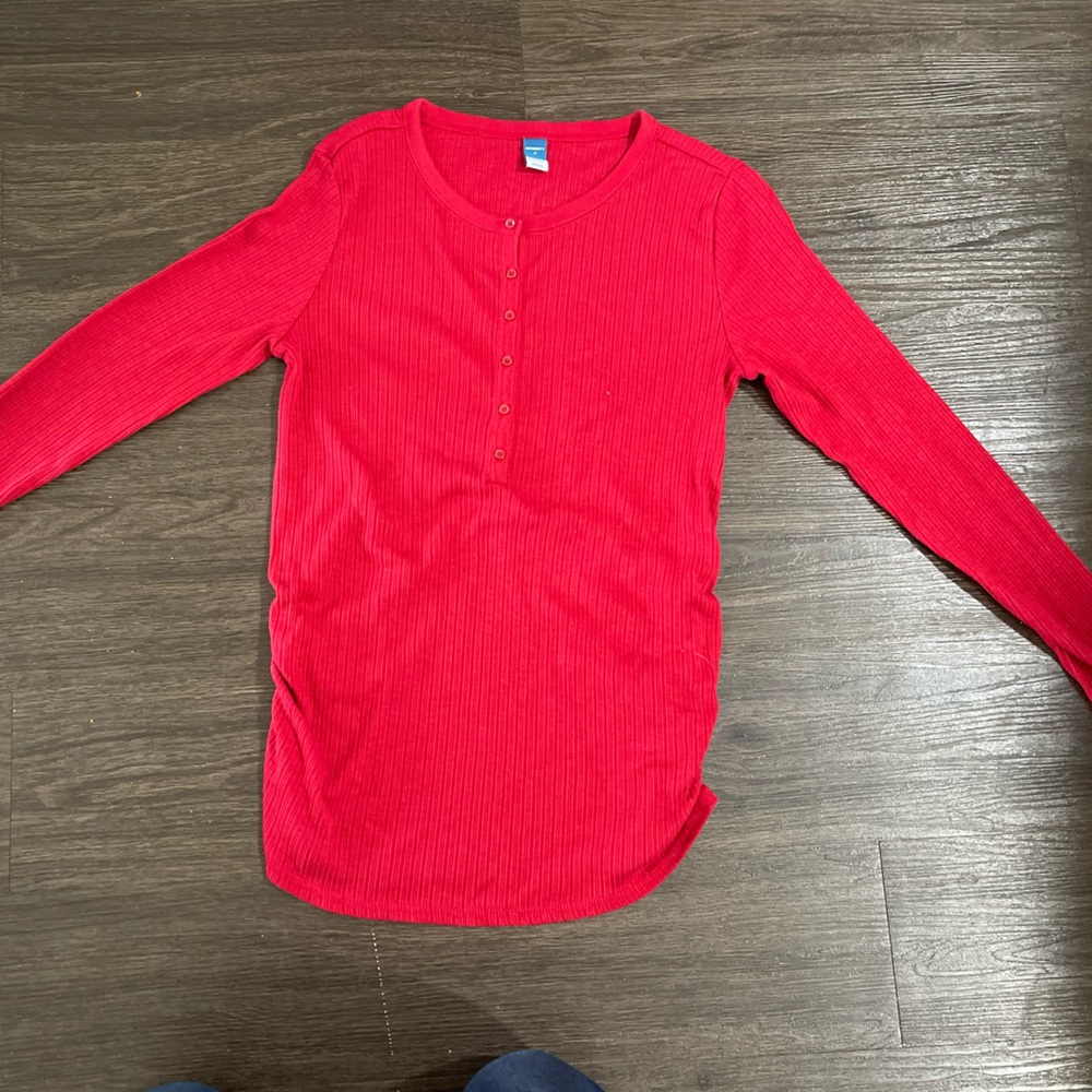Maternity red long sleeve